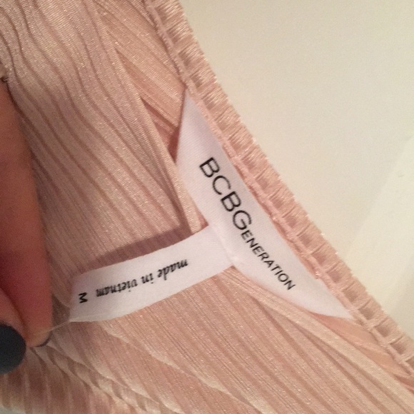 Bcbg generation dress. Good for a wedding guest! - Picture 2 of 2